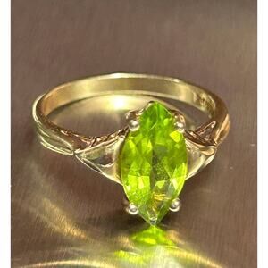 14k solid yellow gold marquise peridot gemstone elegant ring size 5.65